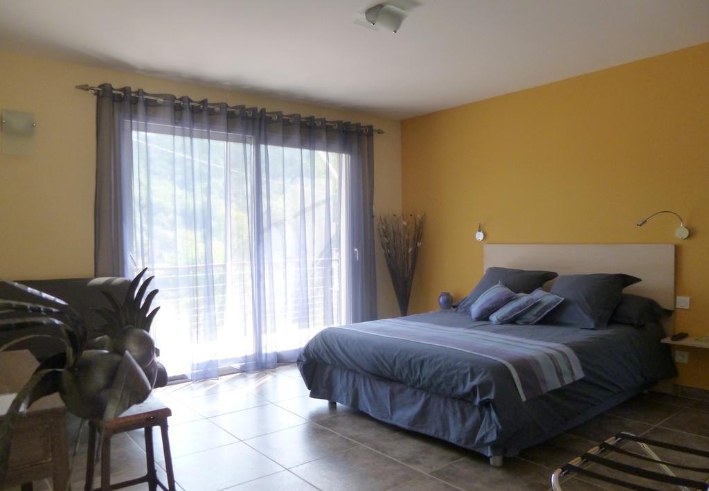 Face Au Gardon Bed & Breakfast Saint-Jean-du-Gard Bagian luar foto